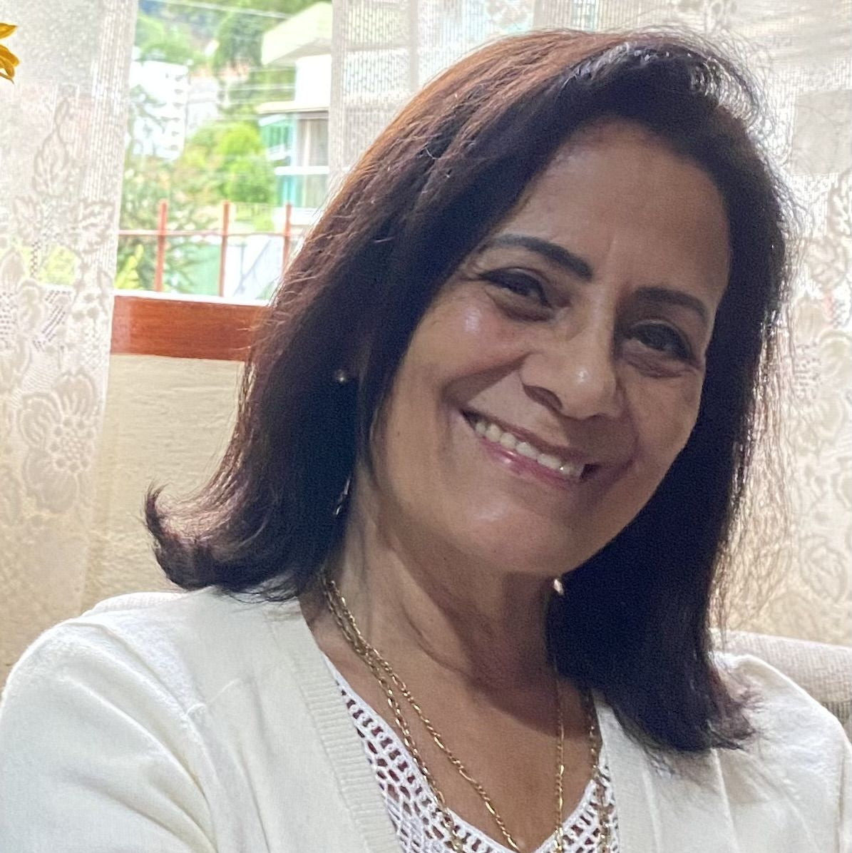 <em><strong>Laura Velazquez - Asunción</strong></em>